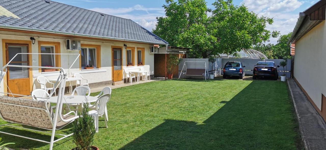 Rozika Apartman Ii. Hajdúszoboszló Eksteriør bilde